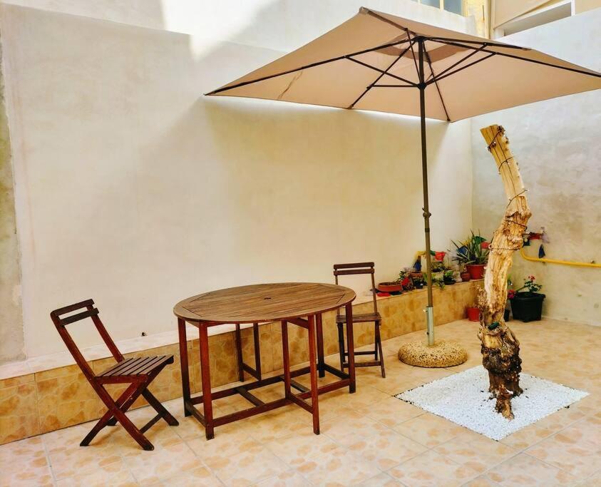卡利亚里Casa Marta公寓 外观 照片